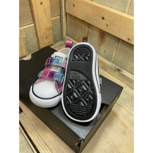 Converse Infant CTAS OX 2V AC Glitter Sneaker Size 4 Style A00391C New - Picture 7 of 8